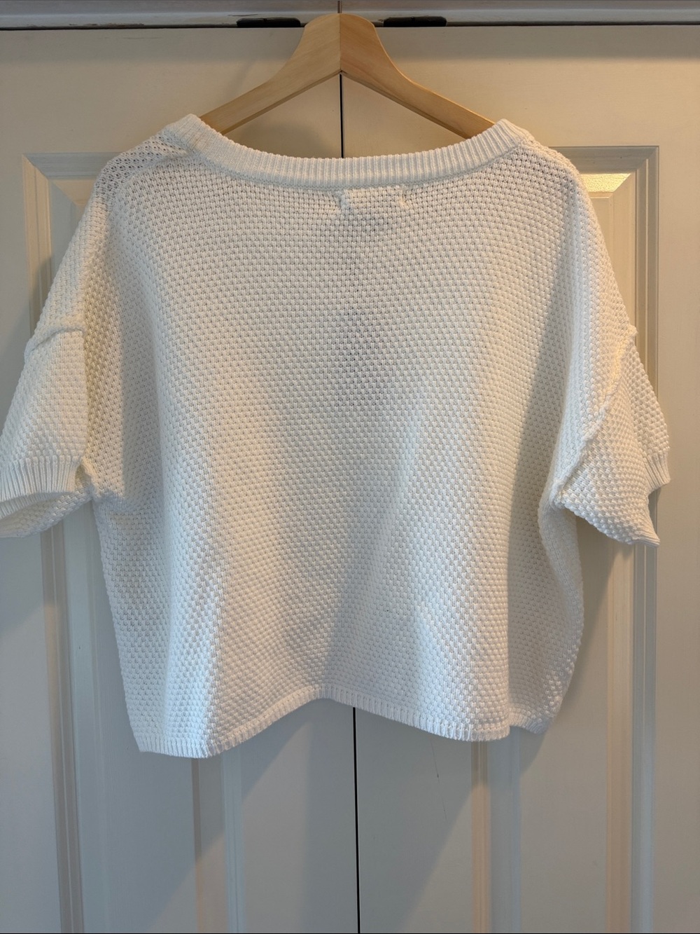 Sincerly Jules White Waffle-Knit Henley Boxy Top - Picture 3 of 3